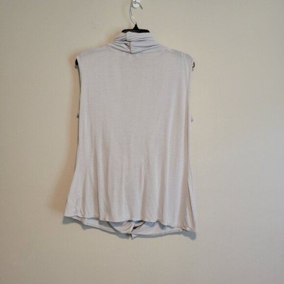 Jennifer Lopez Sleeveless Top Light Gray Size Large - Picture 4 of 4